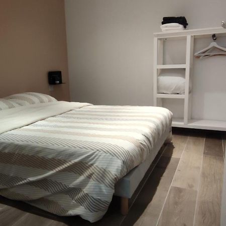 Les Suites Du Relais Saint-Martin-d'Ablois Экстерьер фото